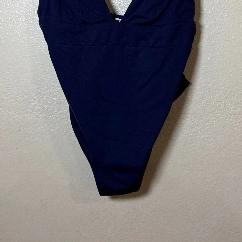 Andie Women One Piece Swimsuit Large‎ Navy Blue Deep V Neck Minimalist Coastal